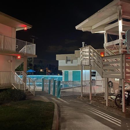 Carousel Beach Inn Fort Myers Beach Exterior foto