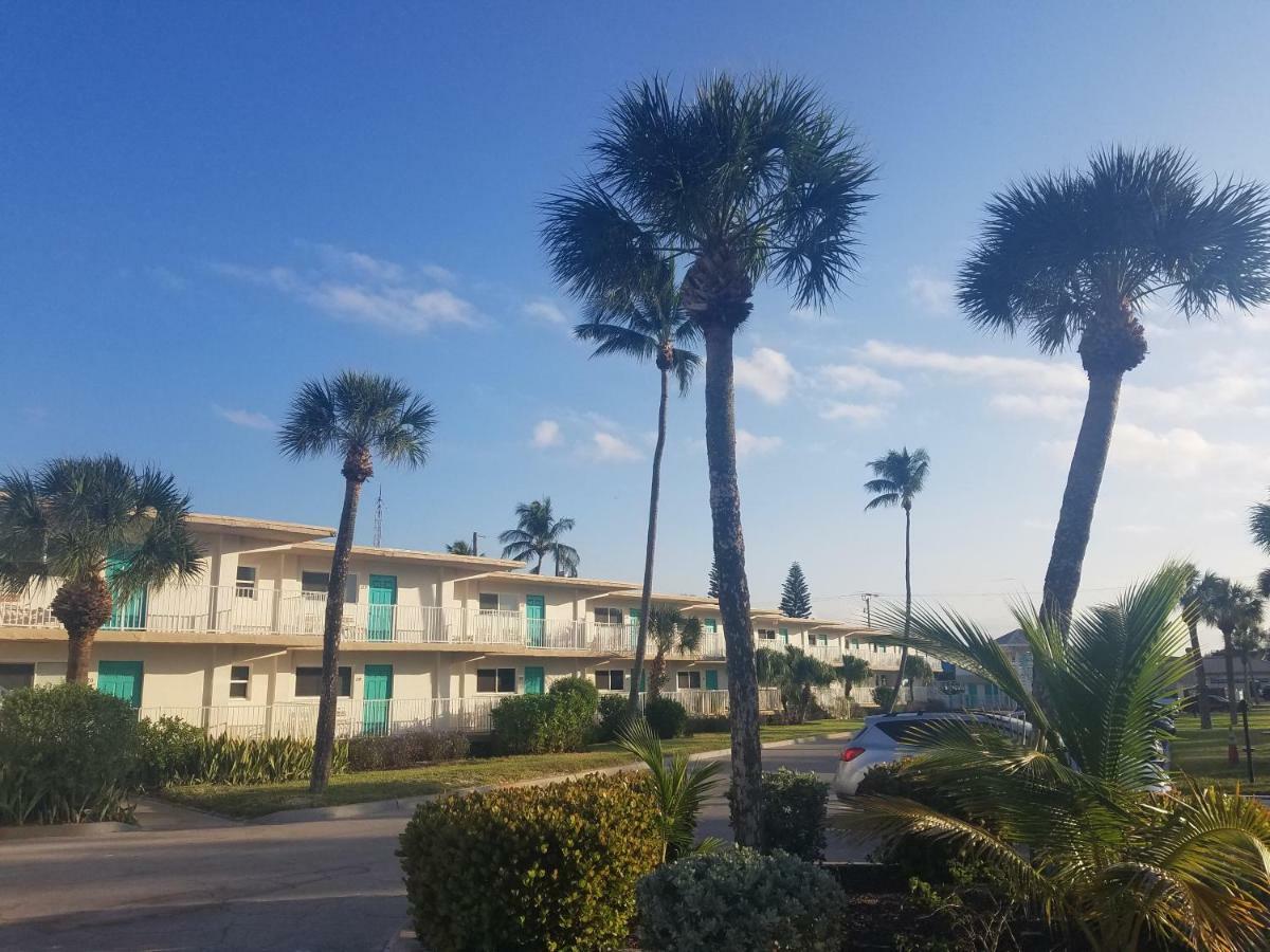 Carousel Beach Inn Fort Myers Beach Exterior foto